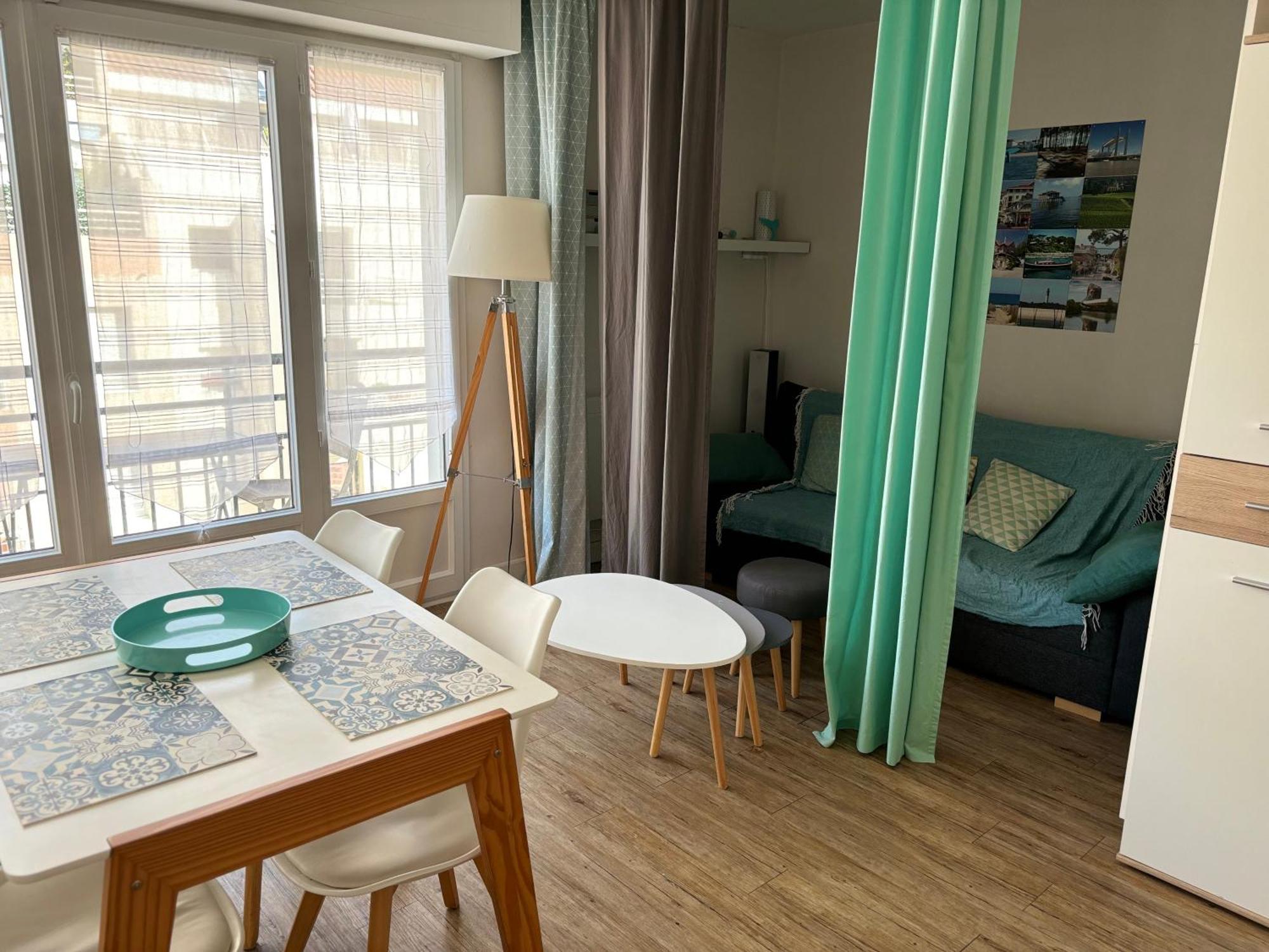 Ferienwohnung T1Bis Centre D'Arcachon Avec Balcon Exterior foto